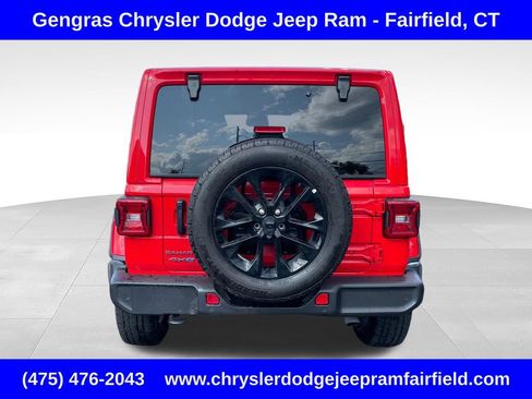 Certified 2025 Jeep Wrangler Unlimited Sahara w/ Safety Group AWD/4WD image 6