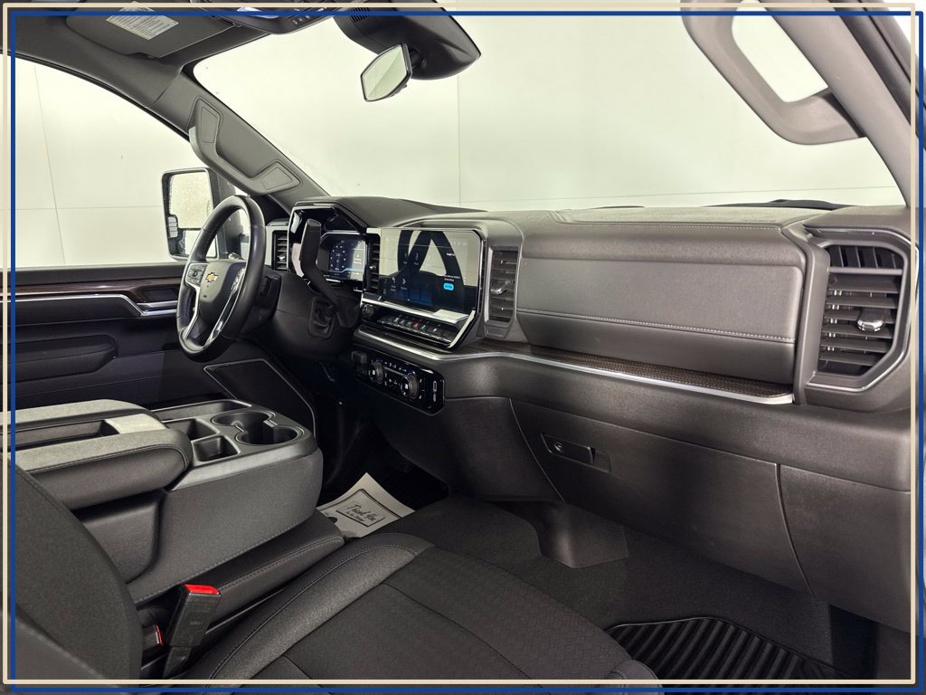 Certified 2025 Chevrolet Silverado 2500 LT w/ Convenience Package AWD/4WD image 46