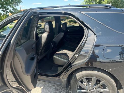 Used 2023 Chevrolet Equinox RS AWD/4WD image 10