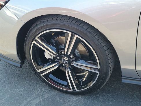 Used 2023 Honda Accord Sport image 26