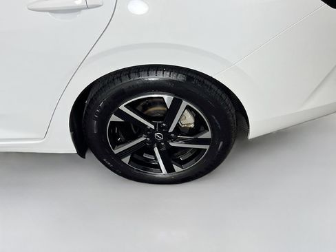 Used 2025 Nissan Sentra SV FWD image 23