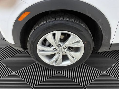 Used 2024 Buick Encore GX Preferred w/ Comfort Package image 9