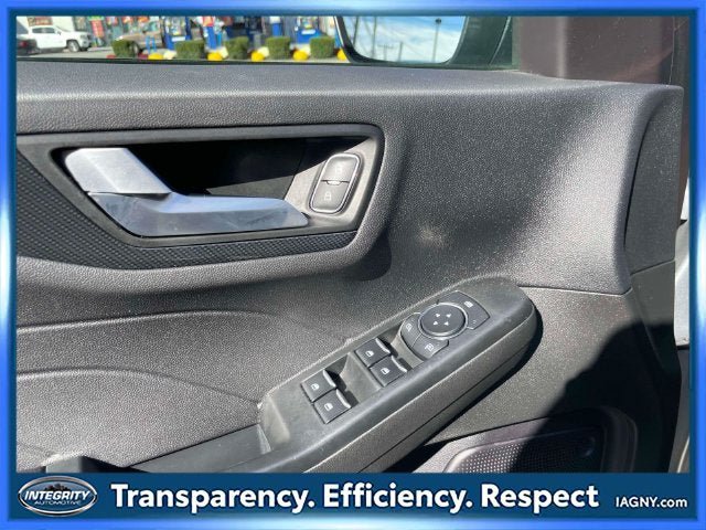 Used 2023 Ford Escape ST-Line AWD/4WD image 17