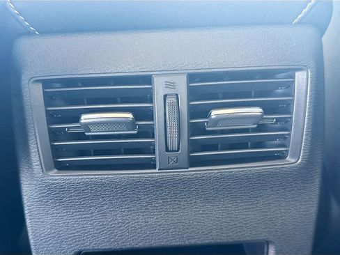 New 2026 Mitsubishi Outlander SE image 26