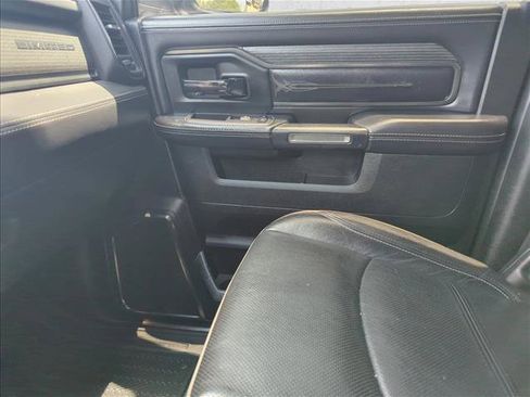 Used 2022 RAM 2500 Limited w/ Night Edition AWD/4WD image 19