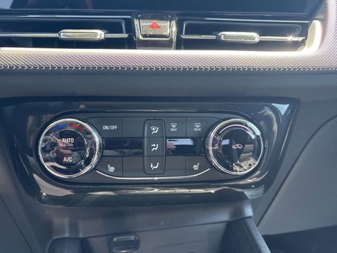 New 2026 Chevrolet TrailBlazer LT FWD image 17