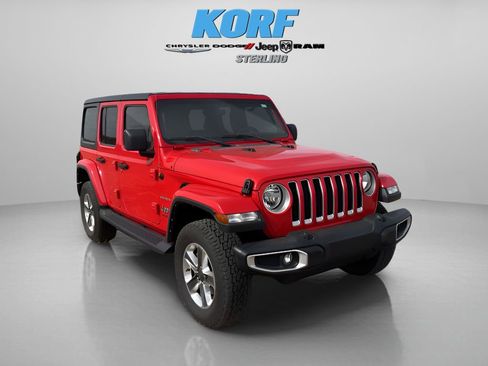 Used 2021 Jeep Wrangler Unlimited Sahara image 2