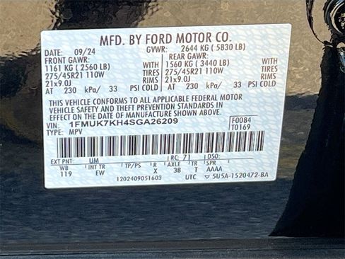 Used 2025 Ford Explorer ST-Line w/ Premium Package image 34