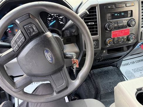 Used 2017 Ford F250 XL w/ Power Equipment Group AWD/4WD image 20