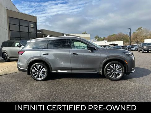 Certified 2026 INFINITI QX60 Luxe w/ Family Package image 14