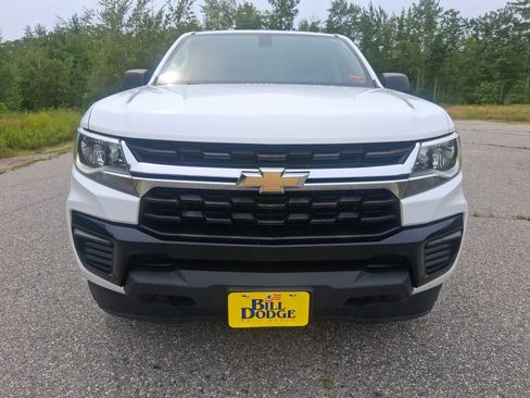 Used 2021 Chevrolet Colorado W/T w/ WT Convenience Package AWD/4WD image 2