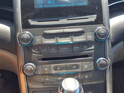 Used 2013 Chevrolet Malibu LS w/ Protection Package FWD image 16