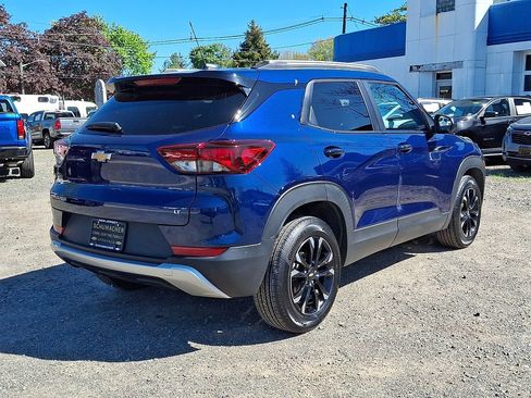Used 2023 Chevrolet TrailBlazer LT w/ Convenience Package FWD image 8