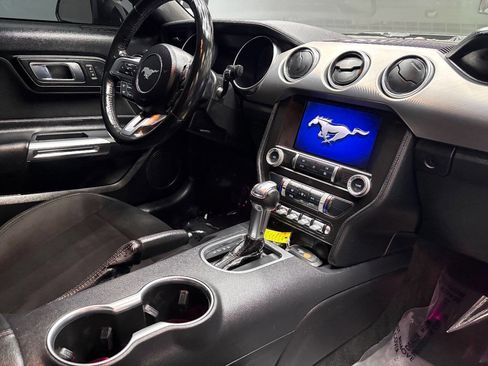 Used 2022 Ford Mustang GT w/ Equipment Group 301A image 41