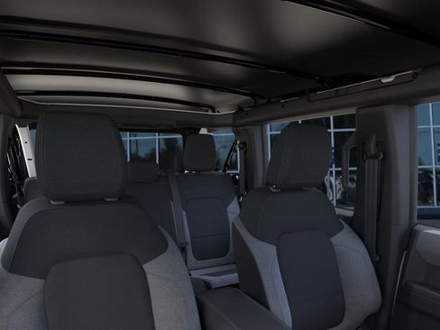 New 2025 Ford Bronco 4-Door image 12