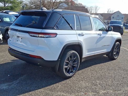 New 2025 Jeep Grand Cherokee Limited image 5