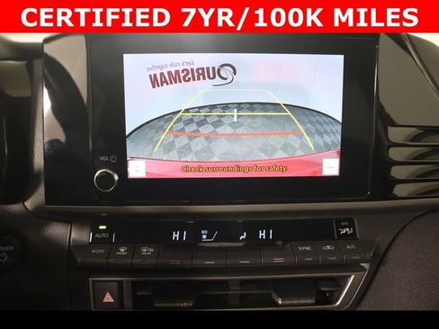 Used 2025 Toyota Camry LE image 26