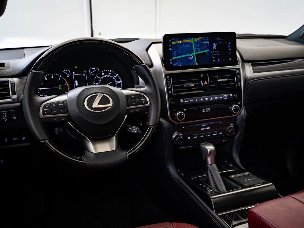 Certified 2023 Lexus GX 460 Premium AWD/4WD image 4