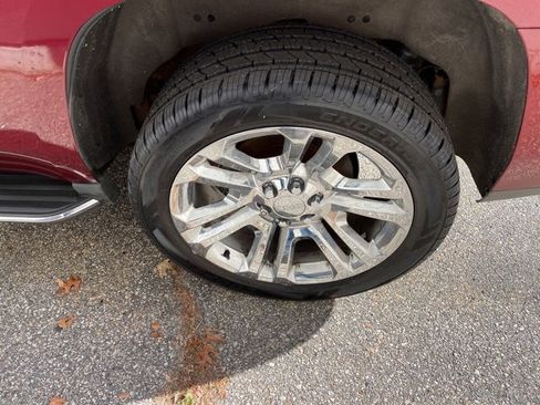 Used 2016 GMC Yukon SLT w/ Premium Edition image 11