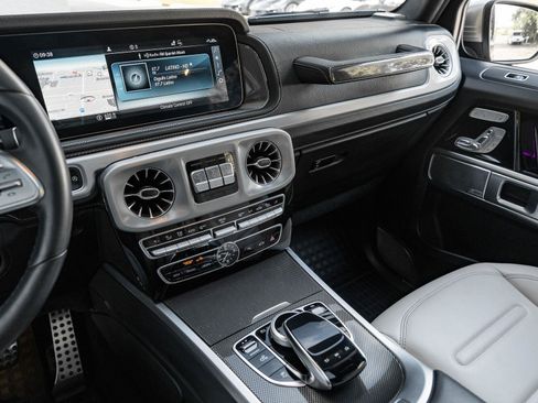 Used 2020 Mercedes-Benz G 550 image 6