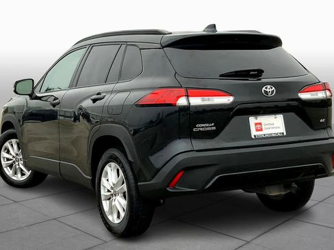 Used 2022 Toyota Corolla Cross LE FWD image 12
