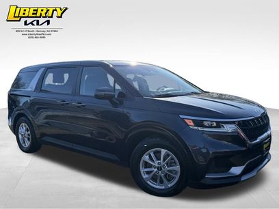 Used 2024 Kia Carnival LX