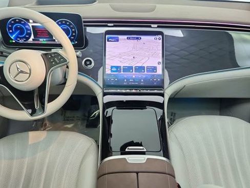 Used 2023 Mercedes-Benz EQS 450+ 4MATIC SUV w/ Exclusive Trim Package image 22
