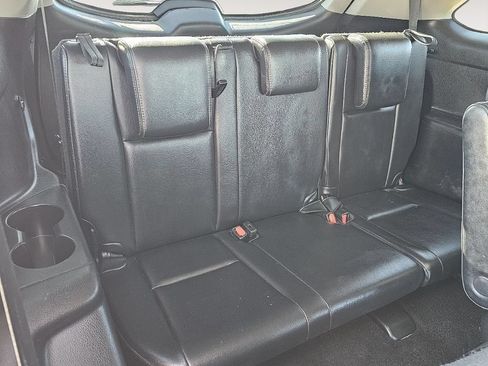 Used 2017 Toyota Highlander XLE FWD image 21