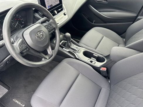 Used 2023 Toyota Corolla LE w/ LE Convenience Package image 10