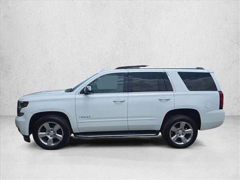 Used 2020 Chevrolet Tahoe Premier RWD image 2