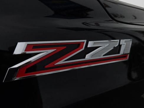 Used 2023 Chevrolet Tahoe Z71 w/ Luxury Package image 34