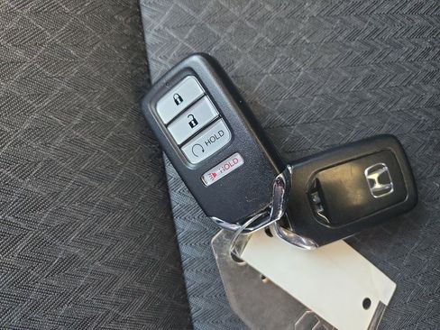 Used 2019 Honda Ridgeline Sport image 32