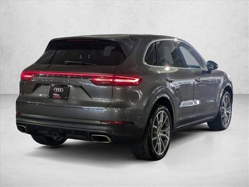 Used 2019 Porsche Cayenne image 5
