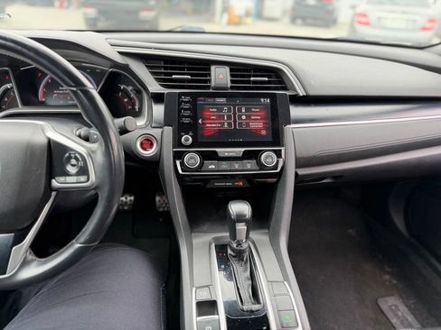 Used 2020 Honda Civic Sport image 9