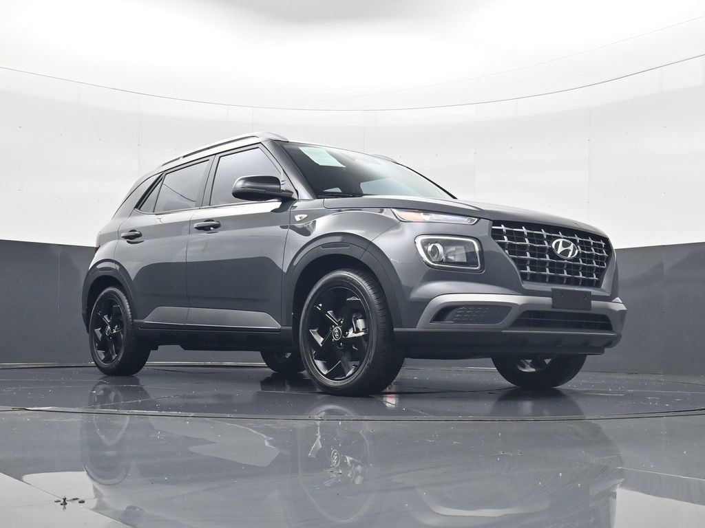 Certified 2026 Hyundai Venue SEL FWD image 24