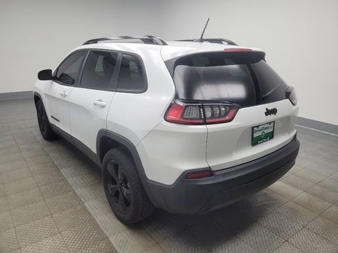 Used 2019 Jeep Cherokee Latitude Plus FWD image 5