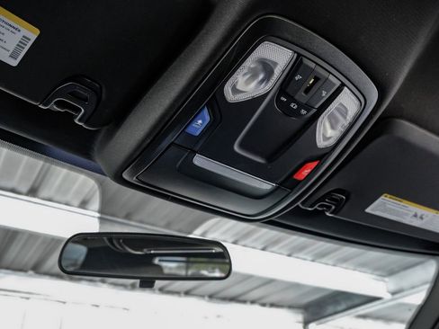 Used 2022 RAM 3500 Tradesman w/ Chrome Appearance Group image 21