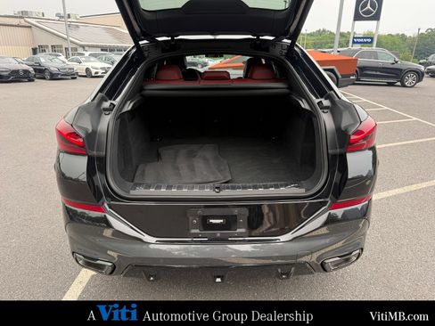 Used 2022 BMW X6 xDrive40i w/ M Sport Package AWD/4WD image 24