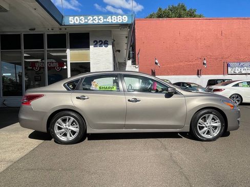Used 2013 Nissan Altima 2.5 SL FWD image 8
