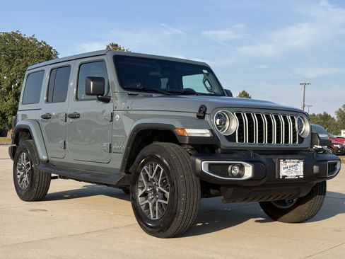 Used 2024 Jeep Wrangler Sahara w/ Dual Top Group image 3