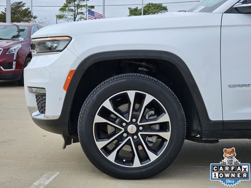 Used 2024 Jeep Grand Cherokee L Limited w/ Luxury Tech Group II image 14