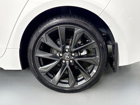 Certified 2025 Toyota Corolla SE w/ SE Premium Package image 28