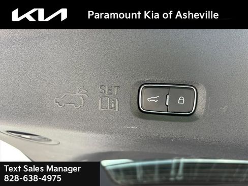 Used 2025 Ford Expedition Max Active RWD image 28