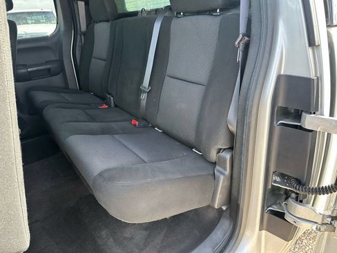 Used 2010 Chevrolet Silverado 1500 LT w/ Power Pack Plus AWD/4WD image 28
