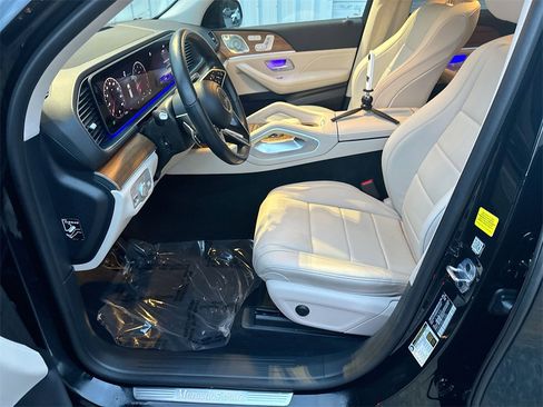 Used 2024 Mercedes-Benz GLE 450 4MATIC image 13