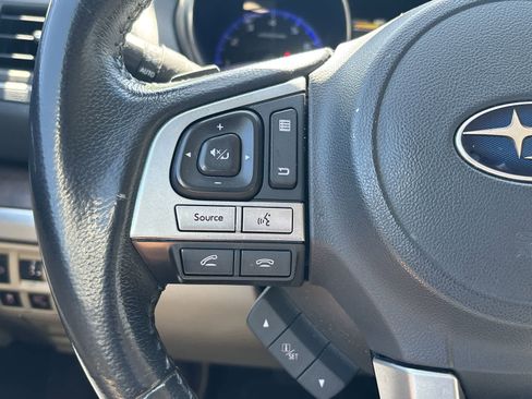 Used 2016 Subaru Outback 3.6R Limited AWD/4WD image 10