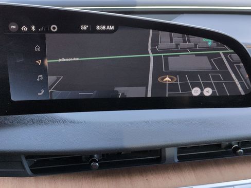 Used 2023 Lucid Air Touring image 24