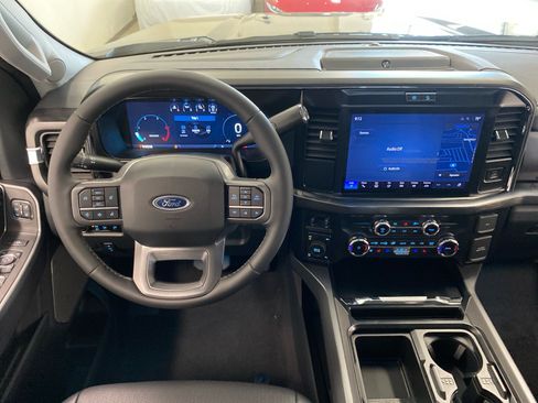 New 2026 Ford F350 Lariat w/ FX4 Off-Road Package AWD/4WD image 11