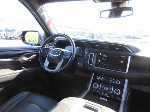 Certified 2022 GMC Yukon Denali AWD/4WD image 27