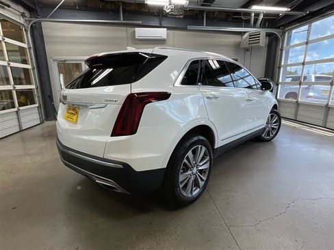 Used 2024 Cadillac XT5 Premium Luxury FWD image 5
